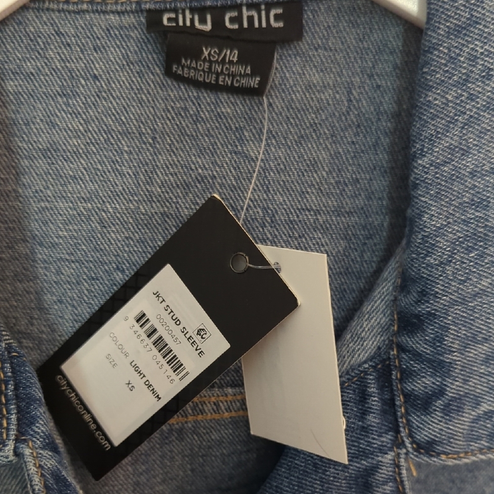 Denim Jacket (Customization Available) - Picture 2 of 7